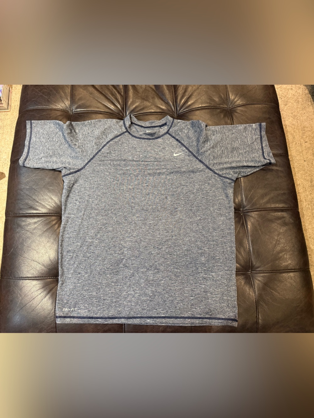 Nike Men's Dri-FIT Heathered Grey Short-Sleeve Performance Shirt